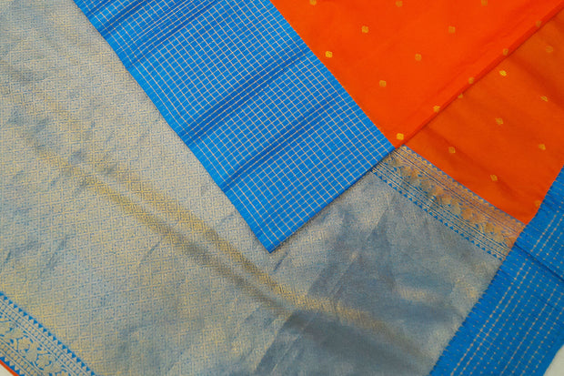 Gadwal pure silk saree in orange with small motifs