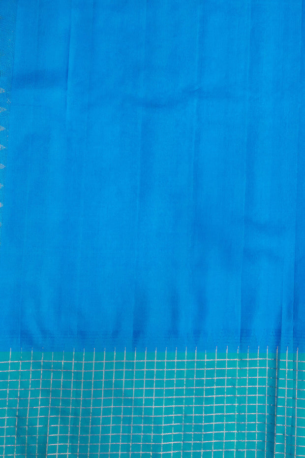 Gadwal pure silk saree in purple with small motifs