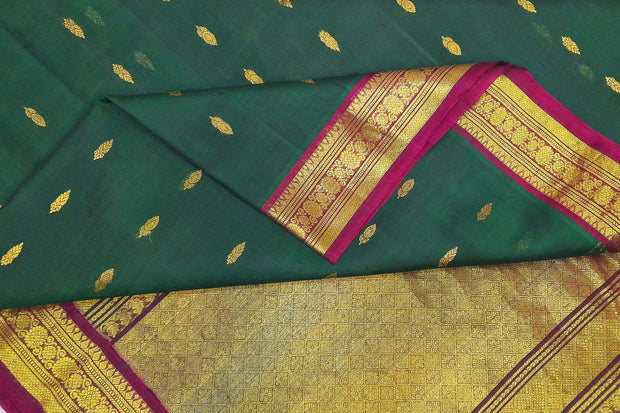 Handloom Gadwal SICO (silk cotton ) saree in bottle green & magenta