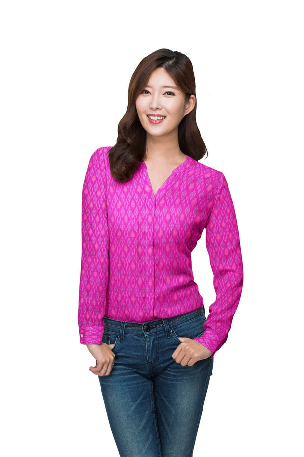Handwoven Ikkat pure silk   fabric in dupioni finish in pink