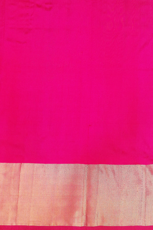 Ikat pure silk saree in blue in pan patola pattern