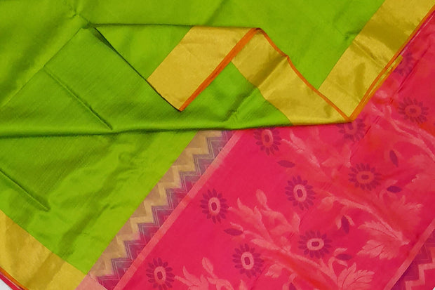 Handloom Kanchi soft silk saree in green & pink in partly style.
