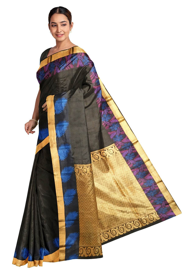 Handloom Kanchi pure silk saree in self design black with zigzag pattern in pallu. - Anivartee