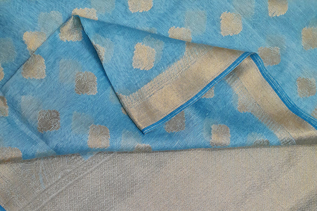 Linen silk saree in sky blue with Banarasi pallu & border