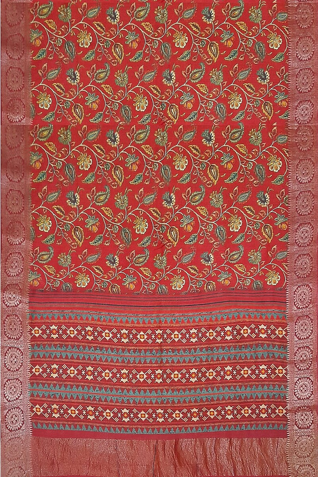 Handwoven moonga silk saree with equally beautiful woven zari border and the red color kalamkari looks  beautiful.