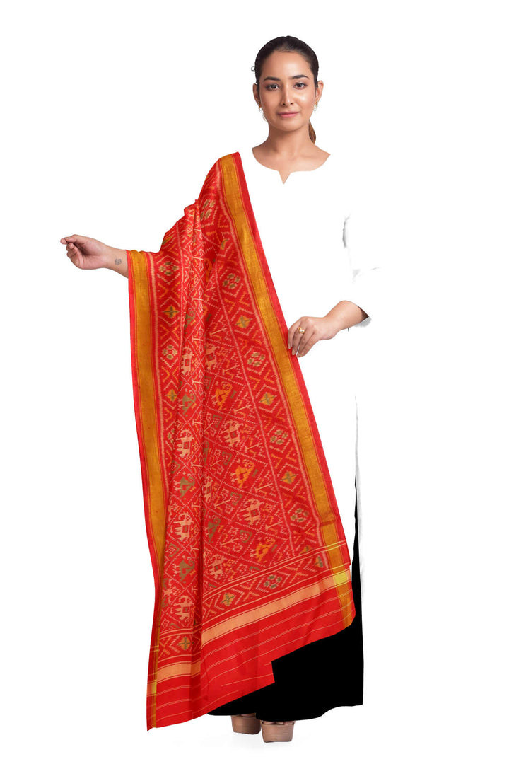 Handloom Patola pure silk dupatta in narikunj pattern in red