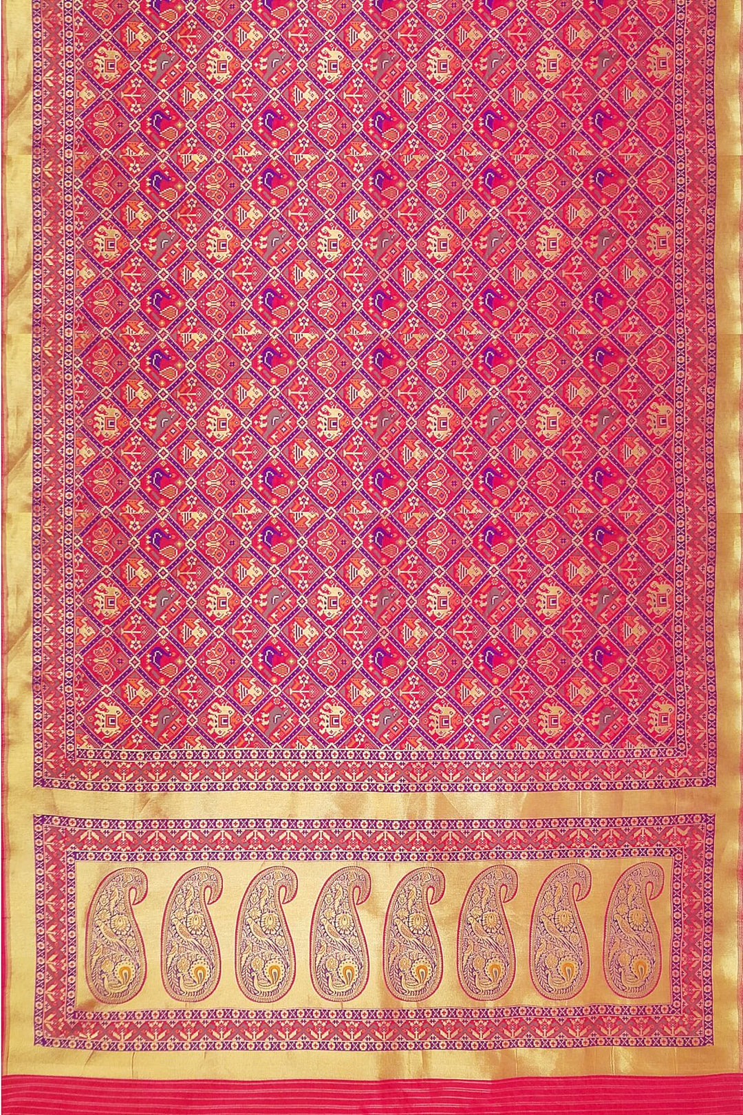 Handwoven Banarasi silk saree in  narikunj pattern in pink  with contrast pallu