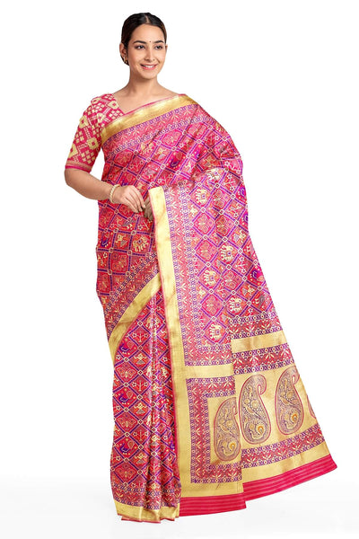 Handwoven Banarasi silk saree in  narikunj pattern in pink  with contrast pallu