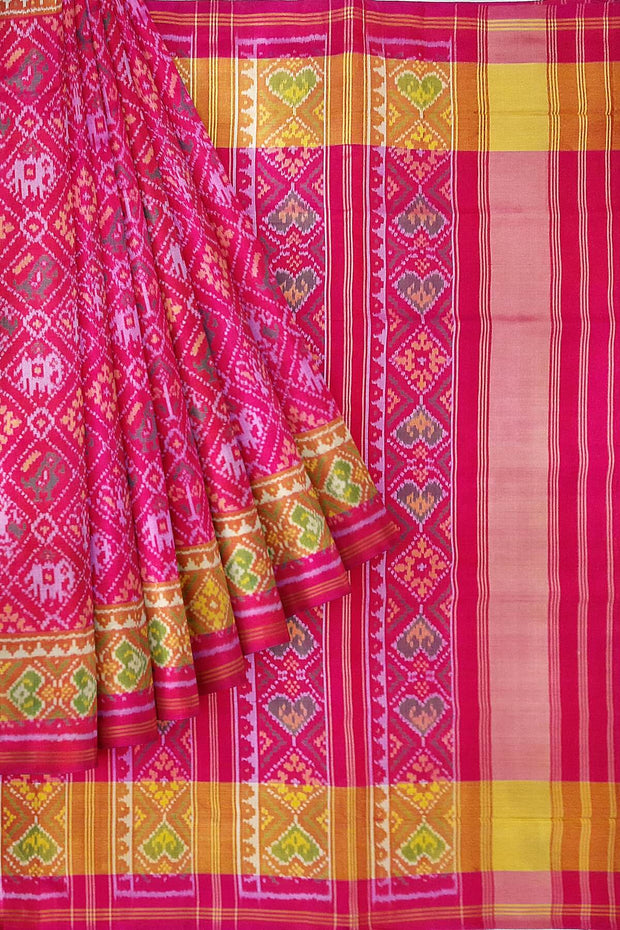 Handwoven Patola pure silk saree in pink in narikunj  pattern