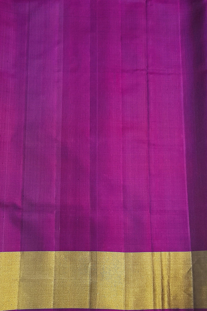 Handwoven Patola pure silk saree in purple  in narikunj   pattern