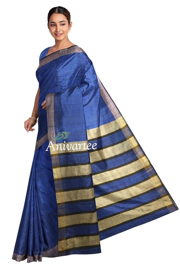 Handloom desi tussar silk saree in blue in self stripes - Anivartee