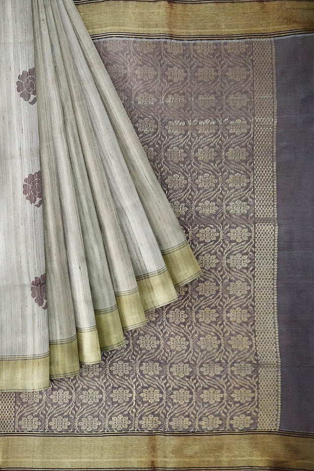 Desi tussar pure silk saree in snuff colour floral motifs on the body