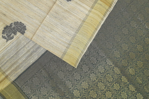 Desi tussar pure silk saree in slate grey  colour floral motifs on the body