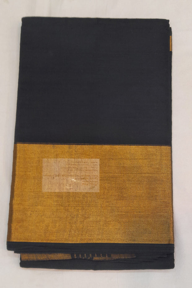 Handloom Uppada pure cotton saree in black with  6 inch border
